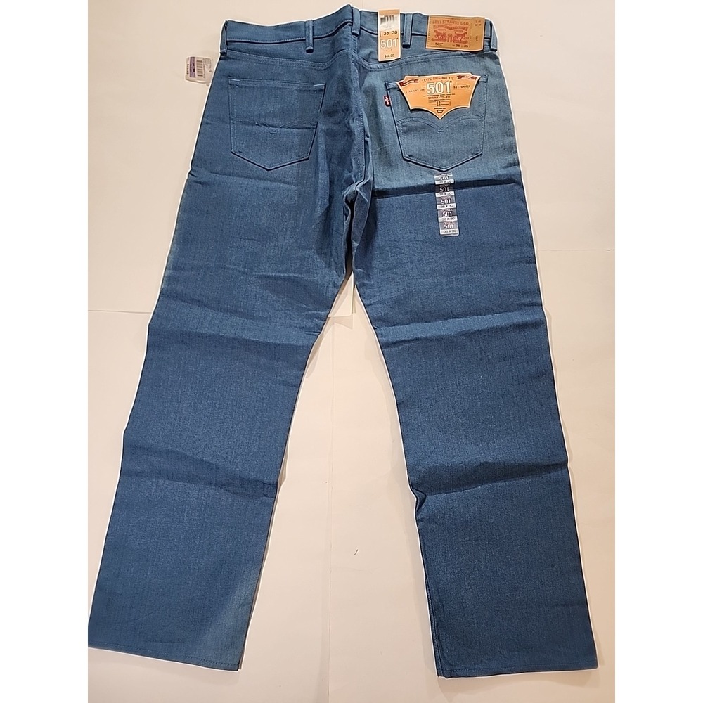 Levi's 501 men's 38X30 Buttonfly Light blue jeans Shrink To Fit Straight Leg NWT